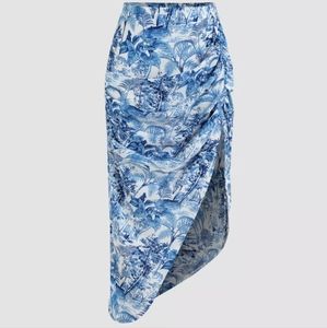 BRAND NEW M Landscape Painting Ruched Skirt